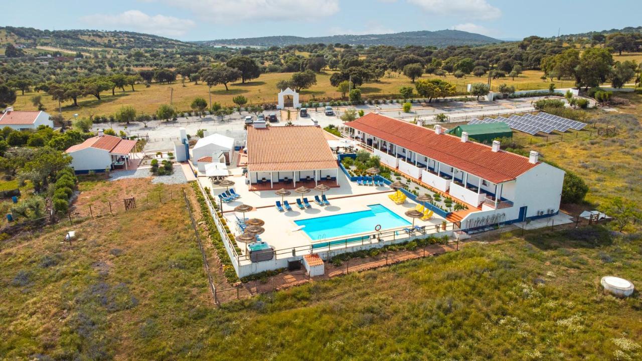 Monte Da Cabeca Gorda Bed and Breakfast Alcáçovas Buitenkant foto